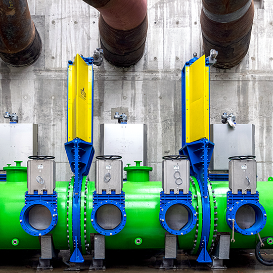 Plattenschieber für Flusswasser-Entnahme