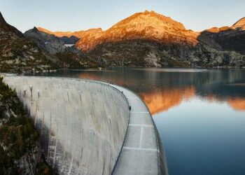 Pumpspeicherkraftwerk feiert ersten Geburtstag