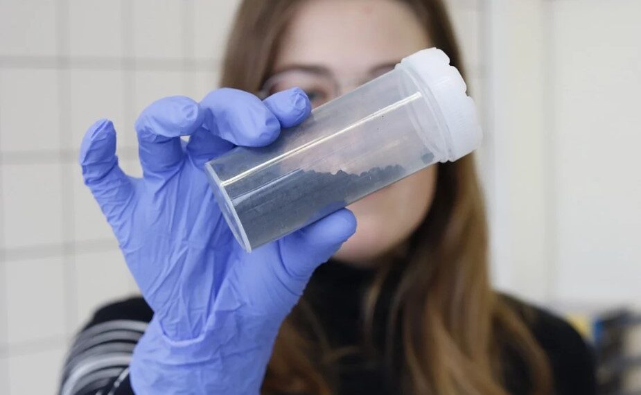 Biogene Aktivkohle aus Küchenabfällen