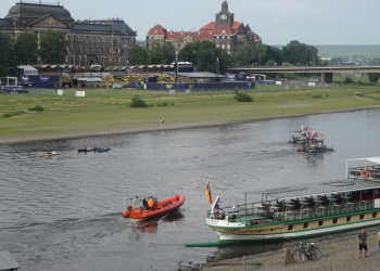Freizeitschifffahrt an der Elbe. Bild: Christian Wolter