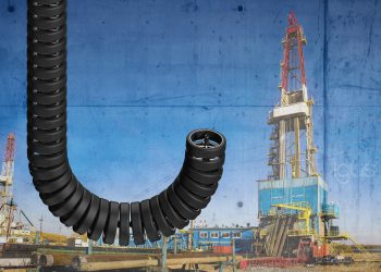 Für eine sichere Leitungsführung am Top Drive: Der modulare e-loop von Igus mit stabilem zugfestem Seil ersetzt Service Loops. Bild: Igus