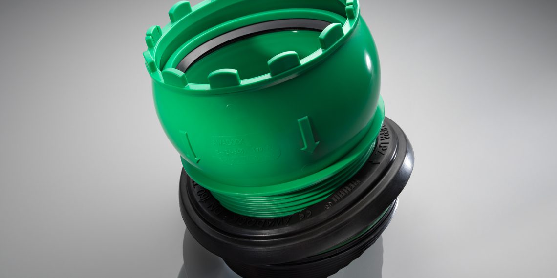 Die Einschraubkrone des Awadock erlaubt durch ein Kugelgelenk Abwinklungen von bis zu 7,5°, während Scherlasten gleichzeitig auf ein Minimum reduziert werden können.