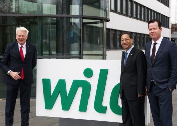 Ullrich Sierau (Oberbürgermeister der Stadt Dortmund), Shi Mingde (Botschafter der Volksrepublik China in Deutschland) und Oliver Hermes (Vorstandsvorsitzender und CEO der WILO SE) tauschten sich intensiv zu wirtschaftlichen Themen und Zukunftstechnologien aus.