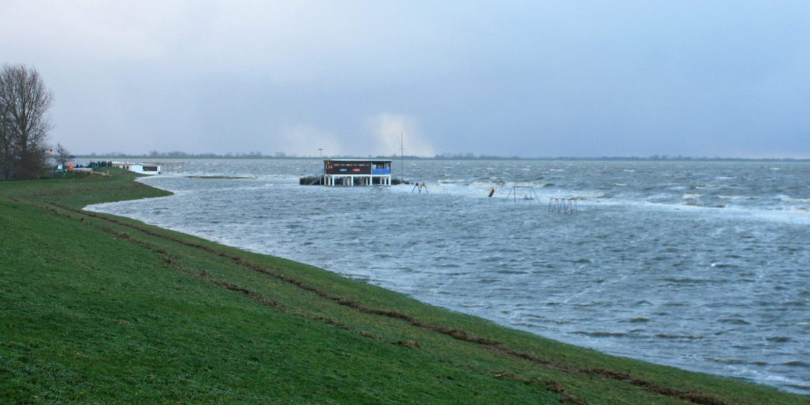 Sturmflut im Dezember 2013 in Dangast. (Bild: Frank Ahlhorn)