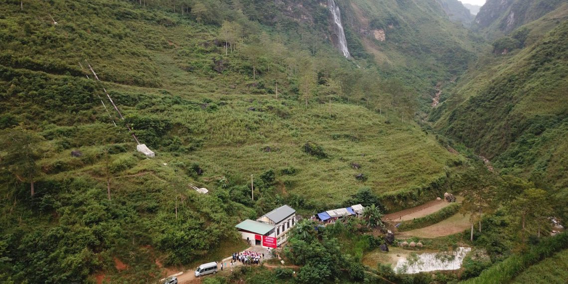 Karstgebiete leiden häufig unter Wassermangel: Das Wasser ist nur in großen Tiefen verfügbar, zudem ist es anfällig für Verschmutzung. (Bild: Peter Oberle, KIT)