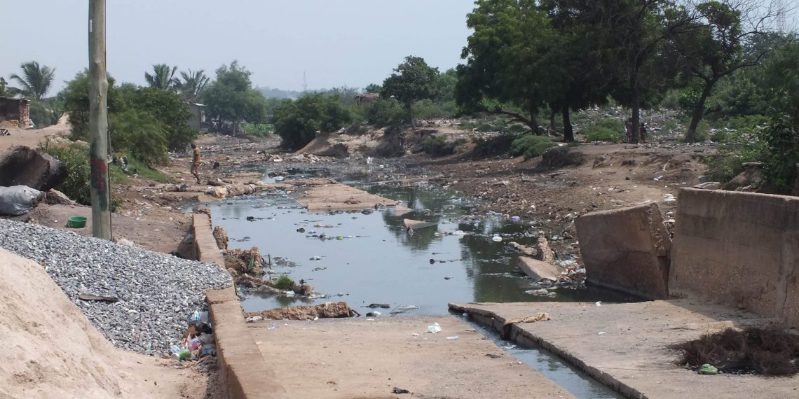 Neben der Verschmutzung von Wasser hat Accra vor allem ein Problem mit der Verteilung von Wasser. (Bild: Projekt Waterpower)