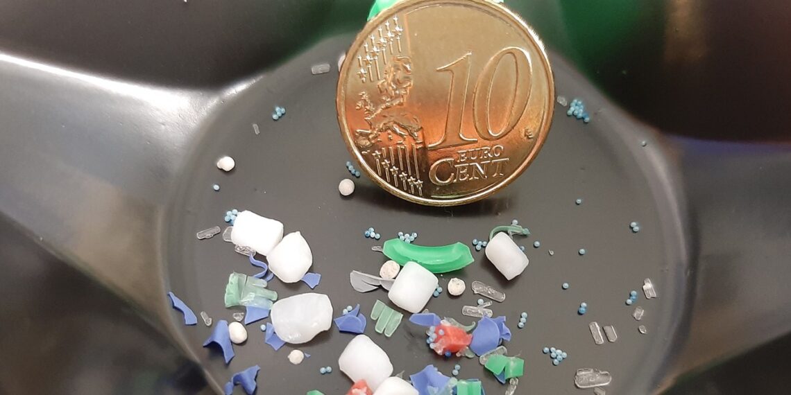 Mikroplastikpartikel leichter identifizieren